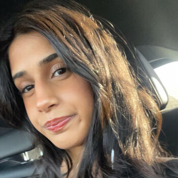 Babysitter Coquitlam: Geet