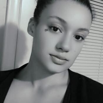 Baby-sitter in Barrie: Kyla