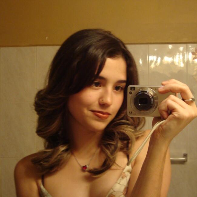 Babysitter in Santa Ana: Stephannie
