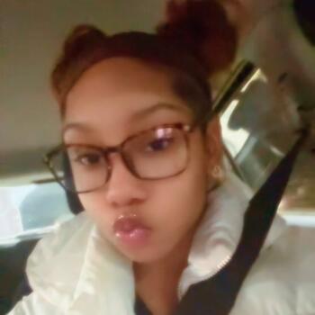 Babysitter in Renton: Serenity