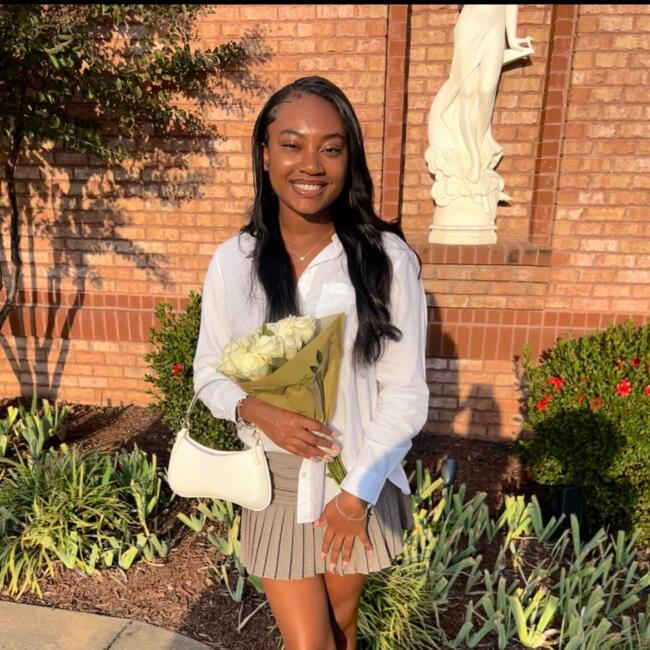 Babysitter in Fairfax: Juliana