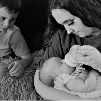 Babysitter in Bunbury: Dakota