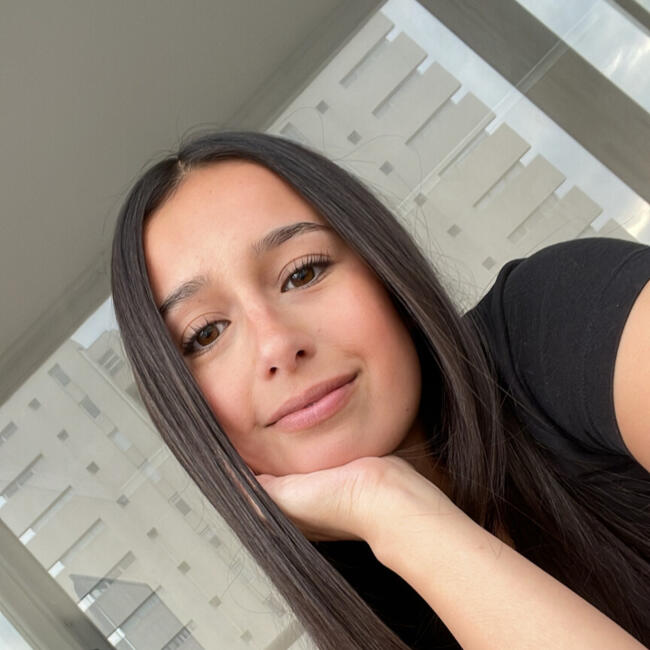 Niñera en Casablanca: Flo