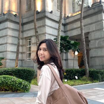 Babysitter Singapore Island: Gabby