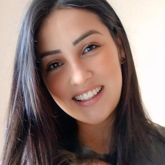 Babysitter in Salto: Estefani