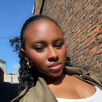 Babysitter Colfontaine: Binta