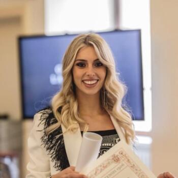 Educatore a Pesaro: Camilla