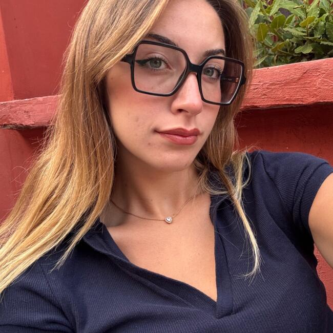 Babysitter in Agrigento: Pia