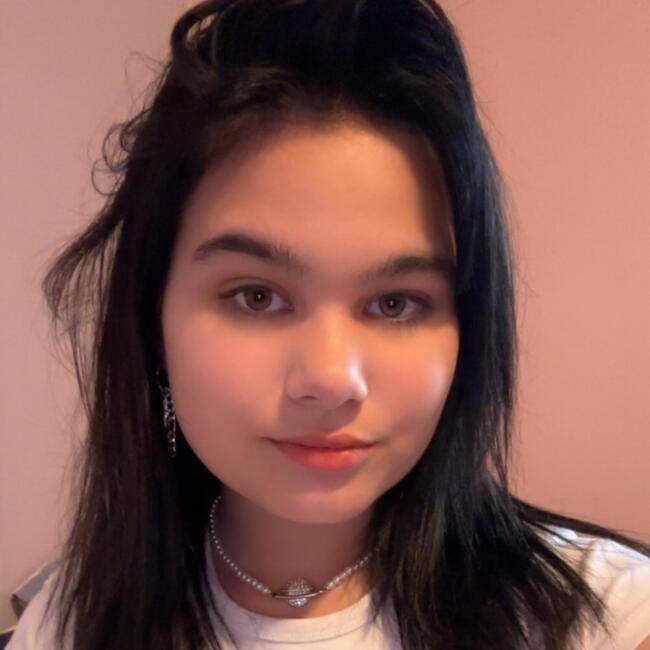 Babysitter in Gembloers: Taliya