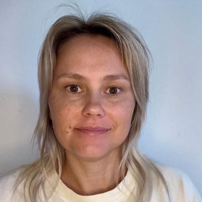 Babysitter em Parede: Valeryia