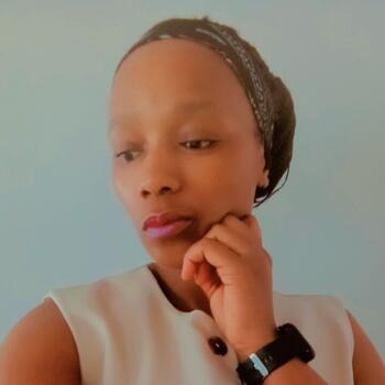 Nanny East London: Noluvuyo