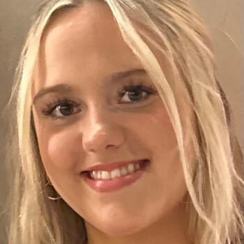 Babysitter in Sunshine Coast: Kiahla