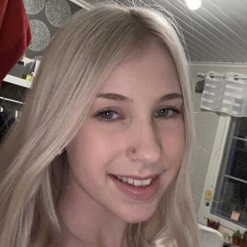 Barnvakter i Lembois: Lotta