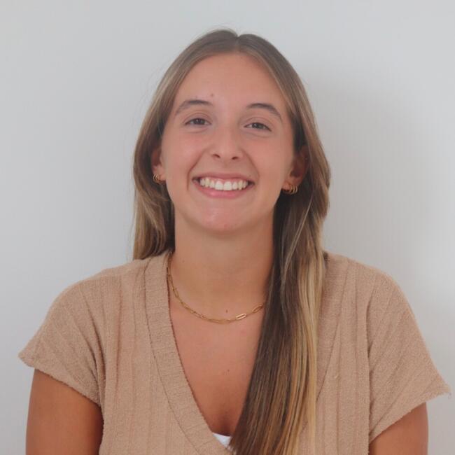 Babysitter in Cascais: Matilde Gamboa