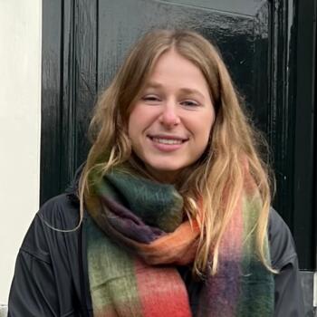 Babysitter in Kraainem: Louise