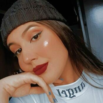 Babysitter Laguna: Raiani 