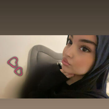 Babysitter in Issy-les-Moulineaux: Jasmine