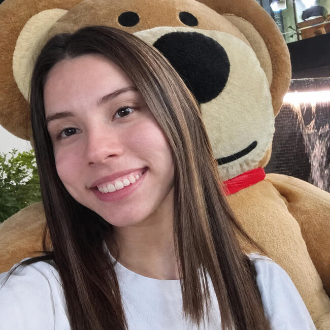 Babysitter in Ciudad Nezahualcoyotl: Shania