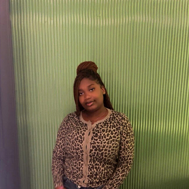 Babysitter in Thorigny-sur-Marne: Georgie