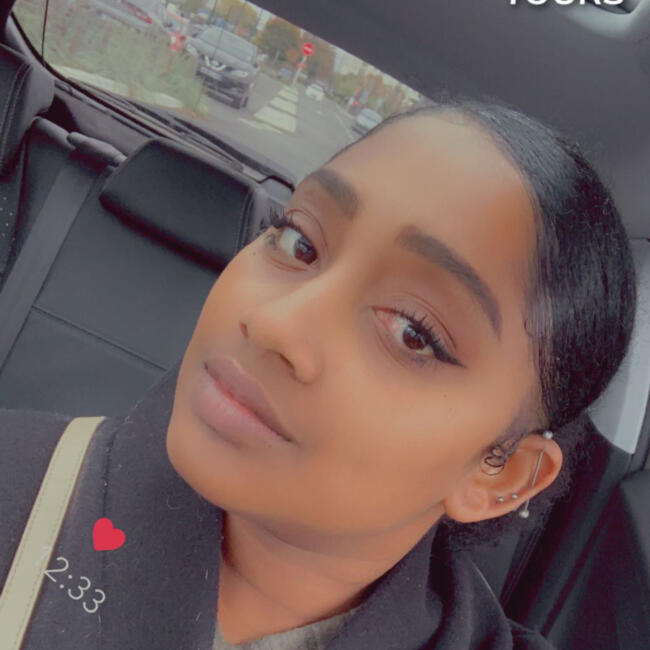 Babysitter in Paris: Cassandre