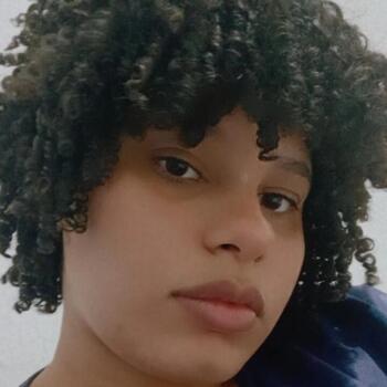 Babá em Recife: Tais Maria Hopper