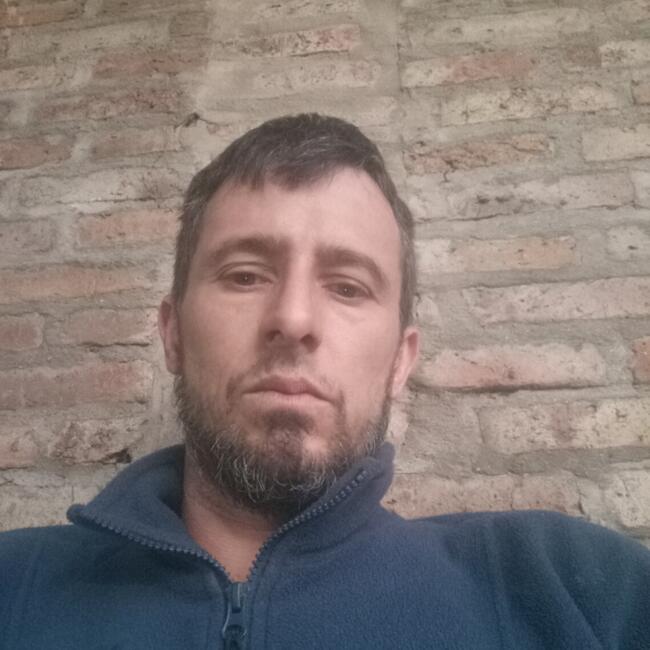 Babysitting job in Canelones: Dzeko