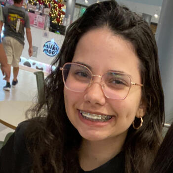 Babá em Vila Velha: Michelle