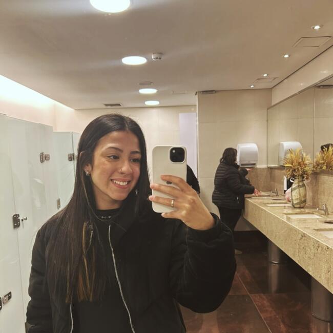 Babysitter in Pelotas: Paulina