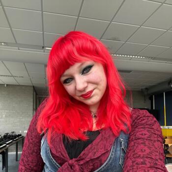 Oppas in Hellevoetsluis: Caitlynn