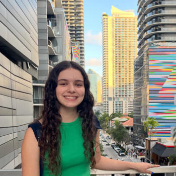 Babysitter in Montevideo: Federica