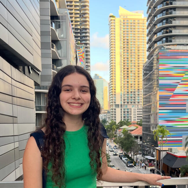 Babysitter in Montevideo: Federica