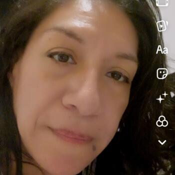 Niñera en San Juan de Lurigancho: Flor