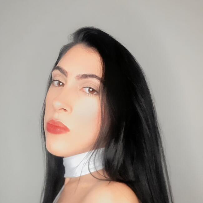 Babysitter in Maringá: Karyna