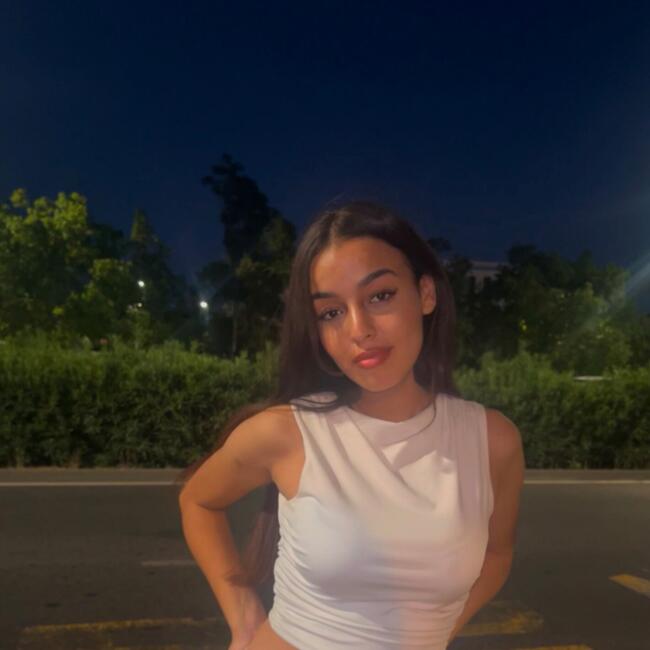 Babysitter in Los Palacios y Villafranca: Huda