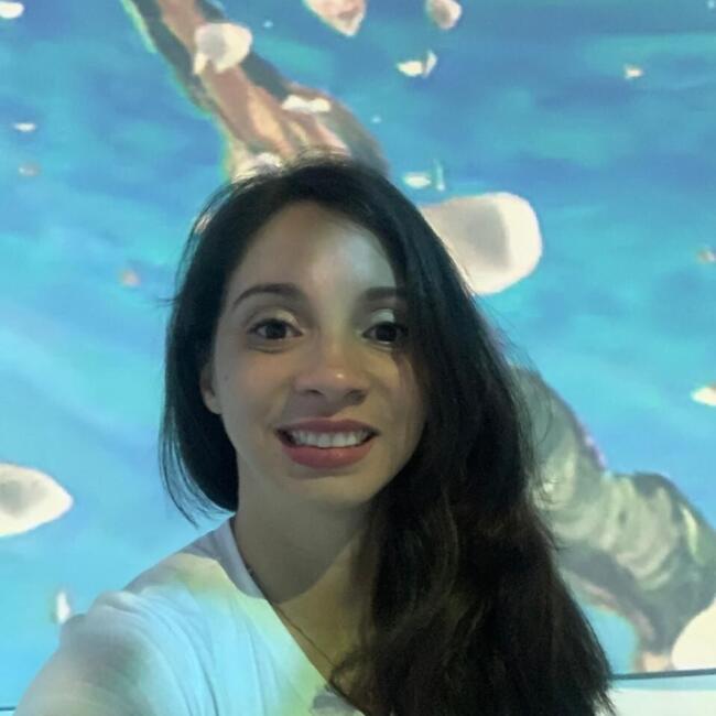 Babá em Piracicaba: Viviane