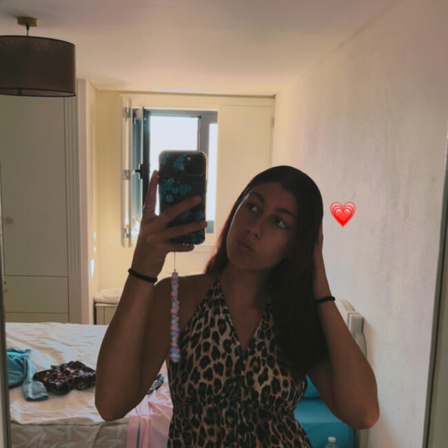 Babysitter in Souppes-sur-Loing: Alexandra