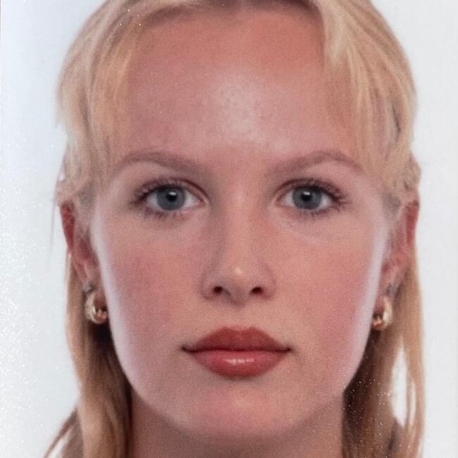 Babysitter in Berlin: Stella