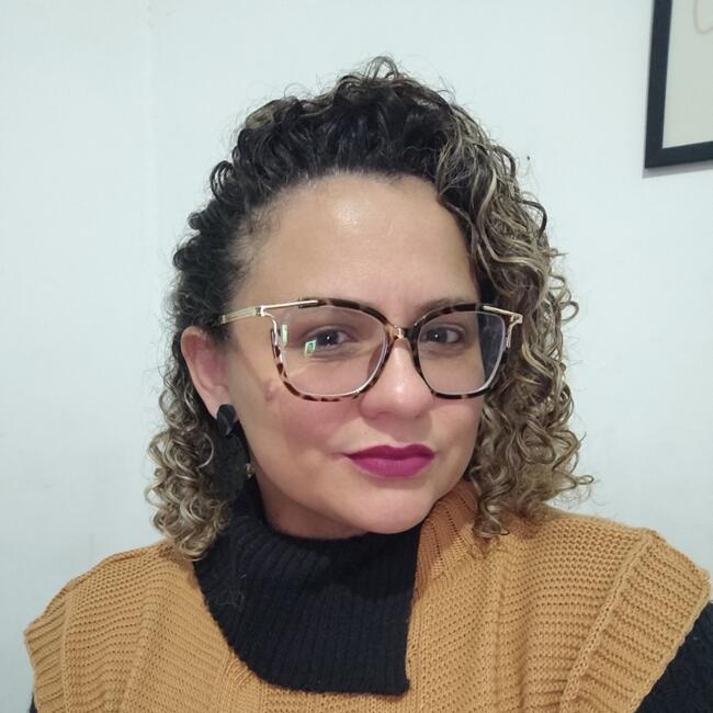 Babá em Diadema: Juliana