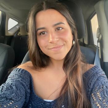 Babysitter in Igreja Nova (Distrito de Lisboa): Inês