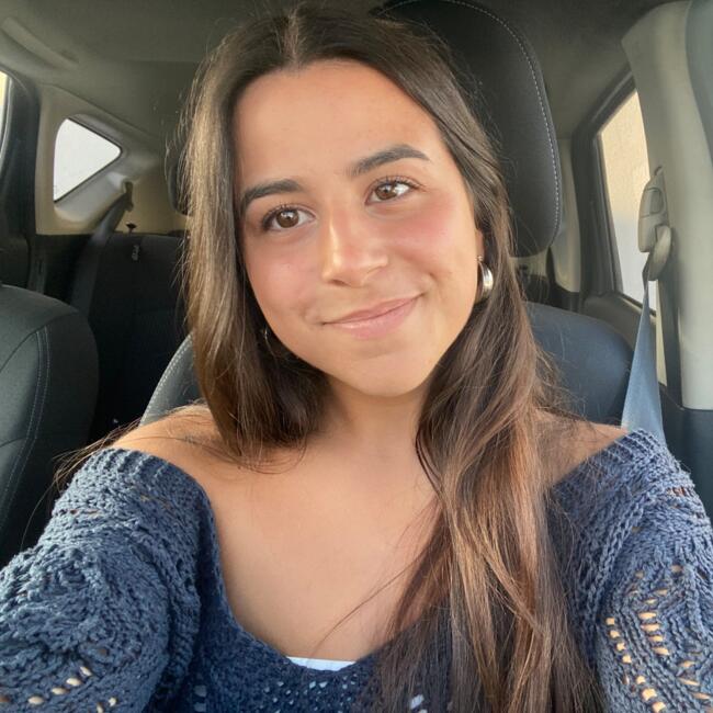 Babysitter in Igreja Nova (Distrito de Lisboa): Inês