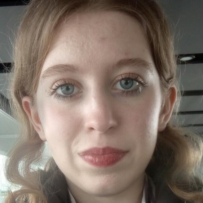 Babysitter in Royston: Sophie