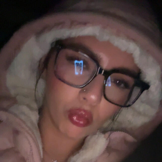 Babysitter in Salisbury (North Carolina): Crystal