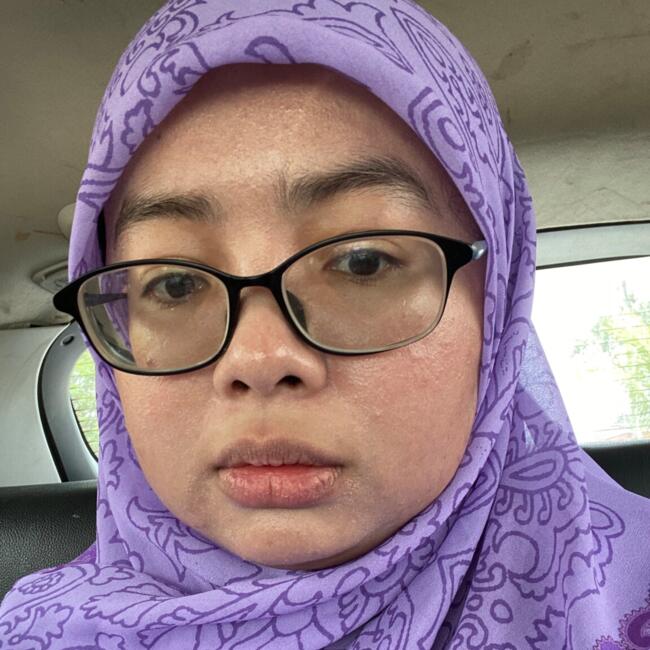 Pengasuh di Lenggeng: Puteri