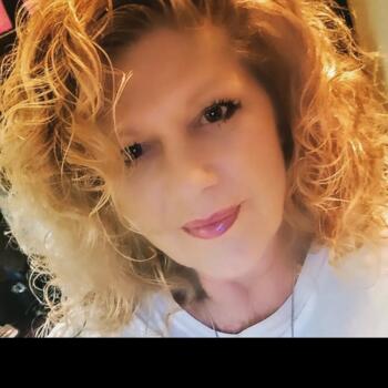 Babysitter in Waynesville: Wanda