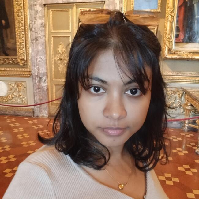 Babysitter in Florence: Tirna