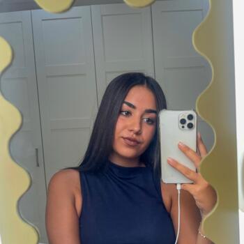 Canguro en Sevilla: Laura