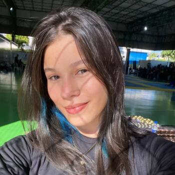 Babysitter Rio Branco: Camily