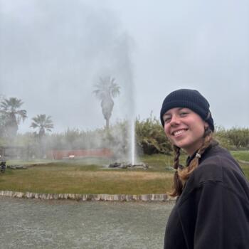 Babysitter in Dunedin: Asha