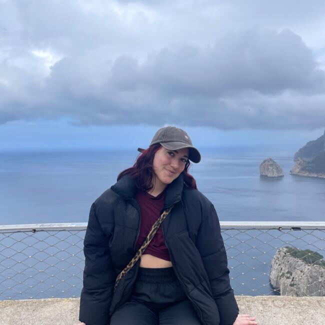 Canguro en Binissalem: Javiera