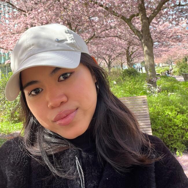 Babysitter in Boulogne-Billancourt: Jeanette